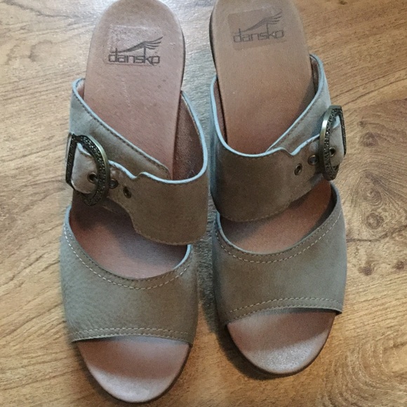 DANSKO Ramona Taupe Open Toe Buckled Mule/Slides - Picture 5 of 8